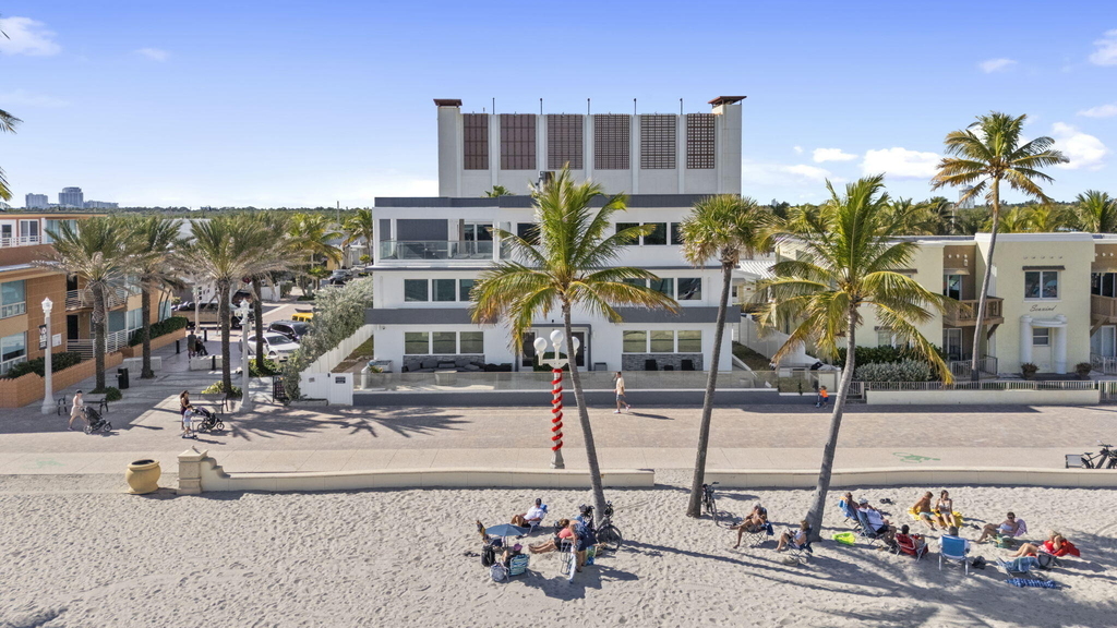 2201 N Surf Road - Photo 1