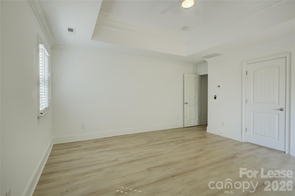 448 N Summit Avenue - Photo 31