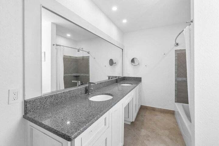 653 Nw 10th Court - Photo 23