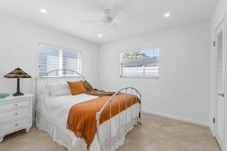 653 Nw 10th Court - Photo 18