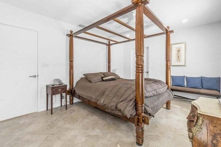 653 Nw 10th Court - Photo 19