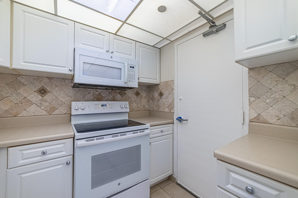 1200 West Avenue - Photo 11
