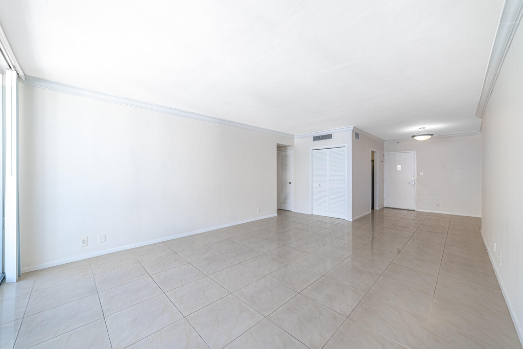 1200 West Avenue - Photo 7