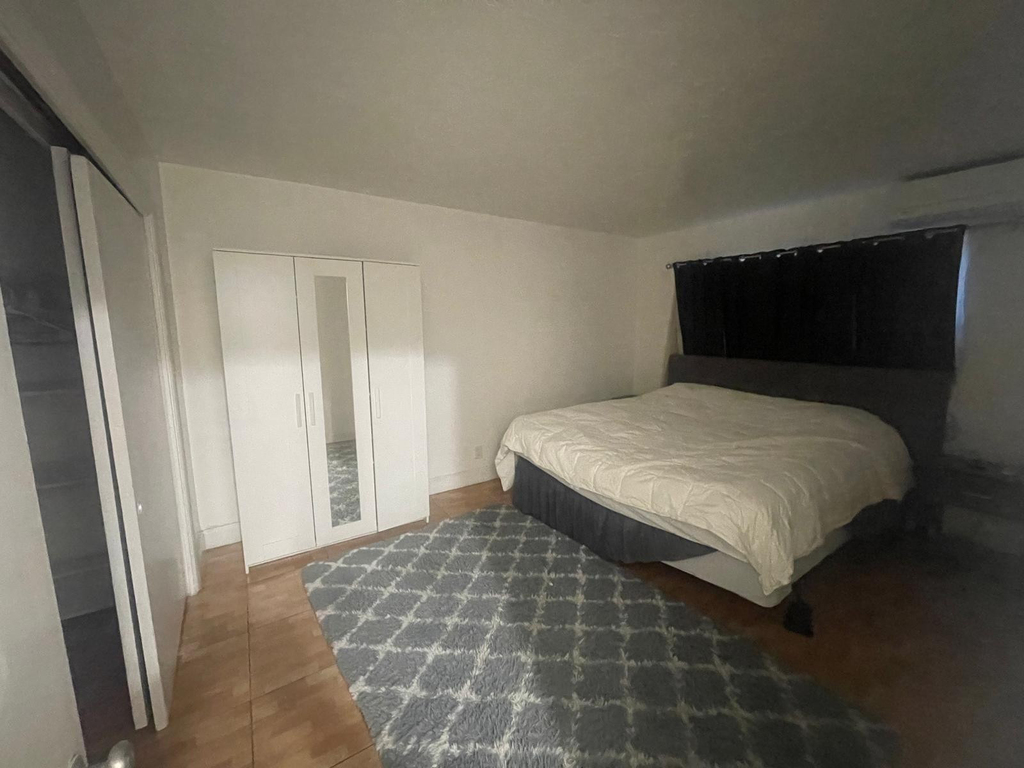 1727 Dewey Street - Photo 7