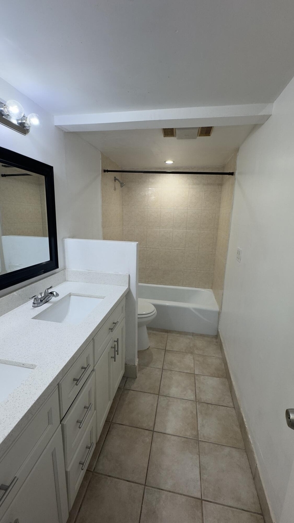 4220 Inverrary Boulevard - Photo 7