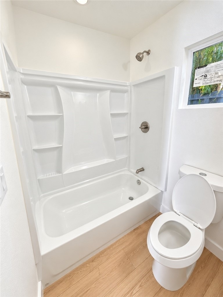 335 N Harvard - Photo 26