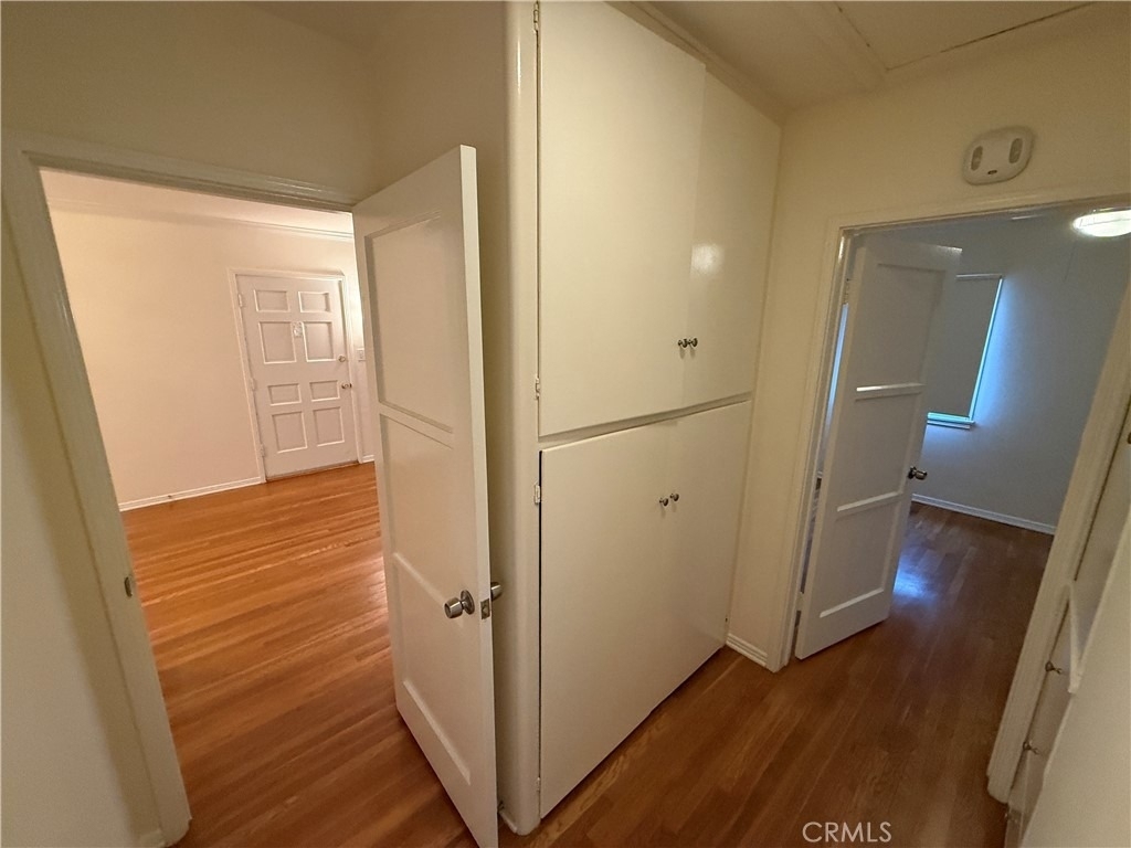 66 Eastern - Photo 11