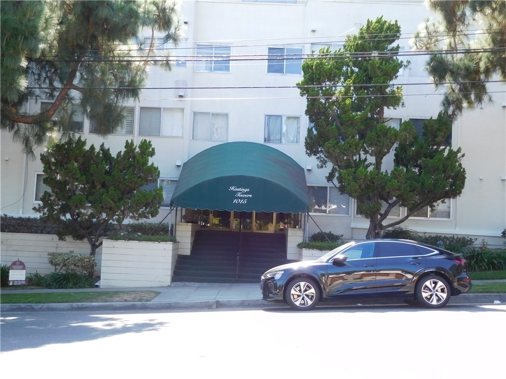 1015 N Michillinda - Photo 1