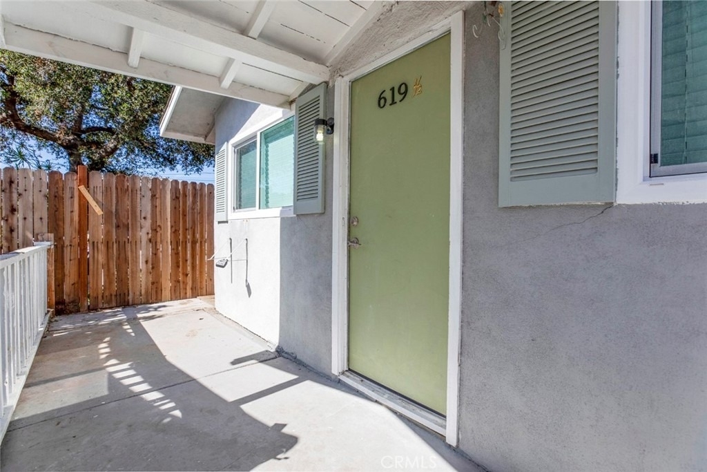 619 Orange Grove - Photo 1