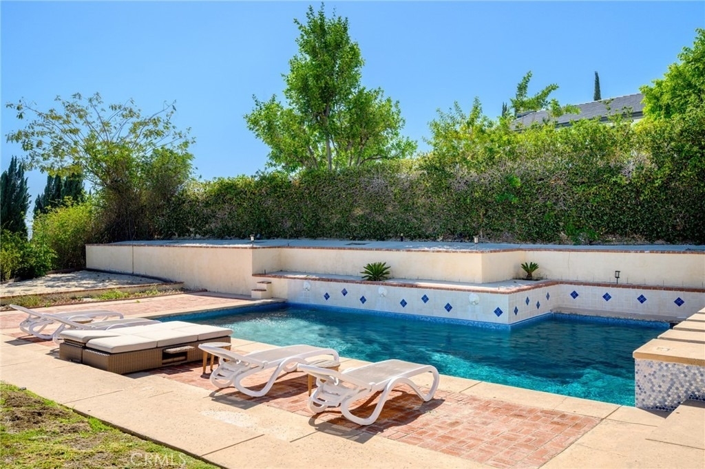 18536 Brymer Street - Photo 41