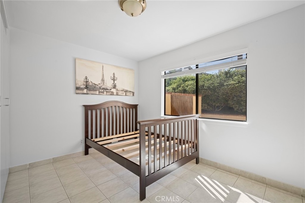 18536 Brymer Street - Photo 16