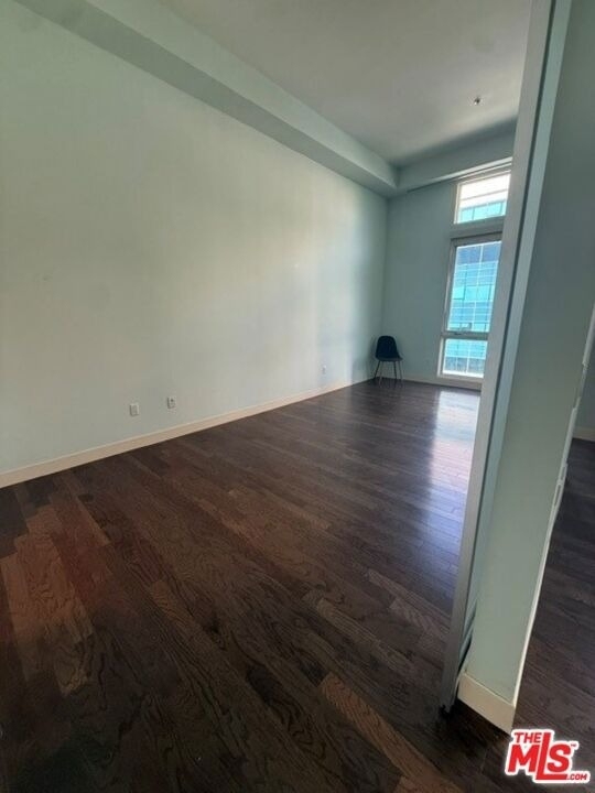 1234 Wilshire - Photo 10