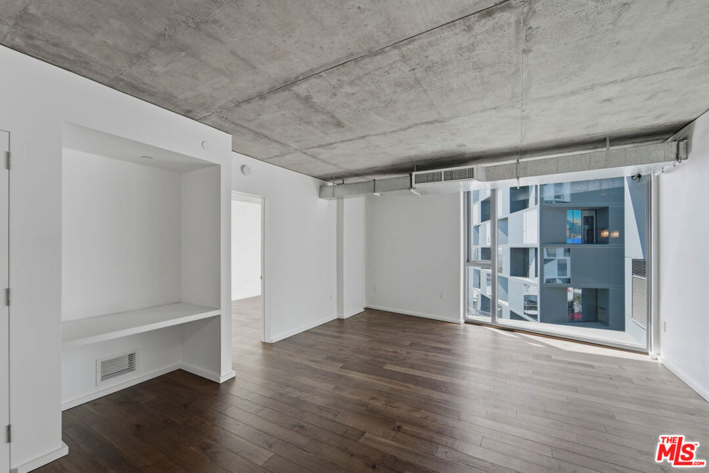 8500 W Sunset Boulevard - Photo 9