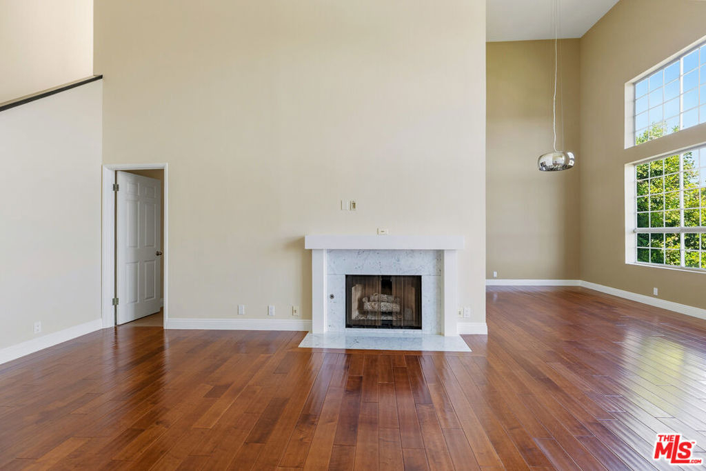 100 N Wetherly Drive - Photo 25