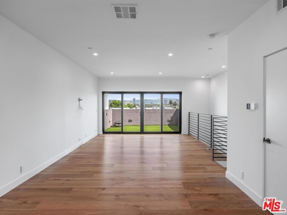 5623 Murray Lane - Photo 13