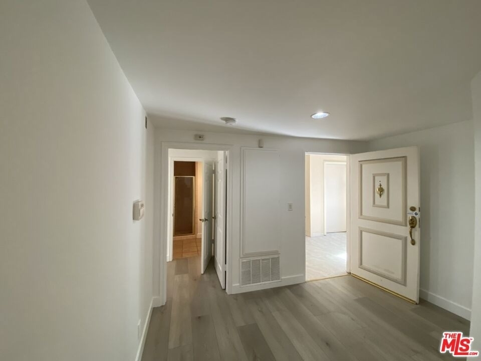 10271 Almayo Avenue - Photo 48