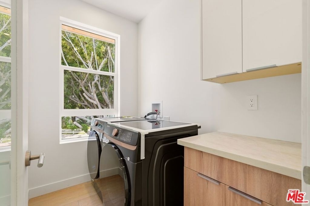 10917 Massachusetts Avenue - Photo 19