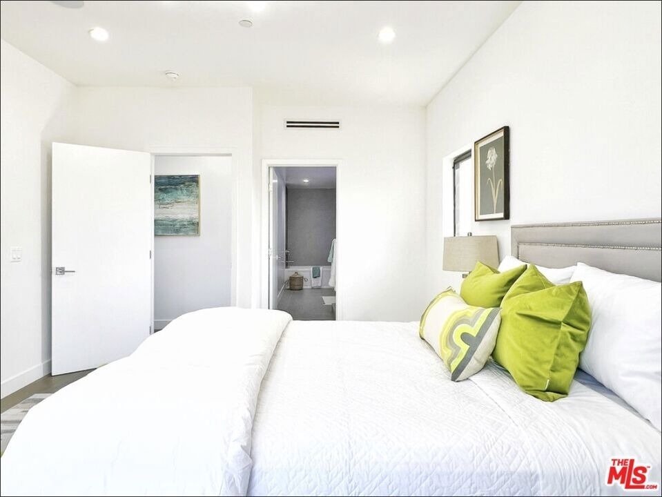 8267 Aria Drive - Photo 11