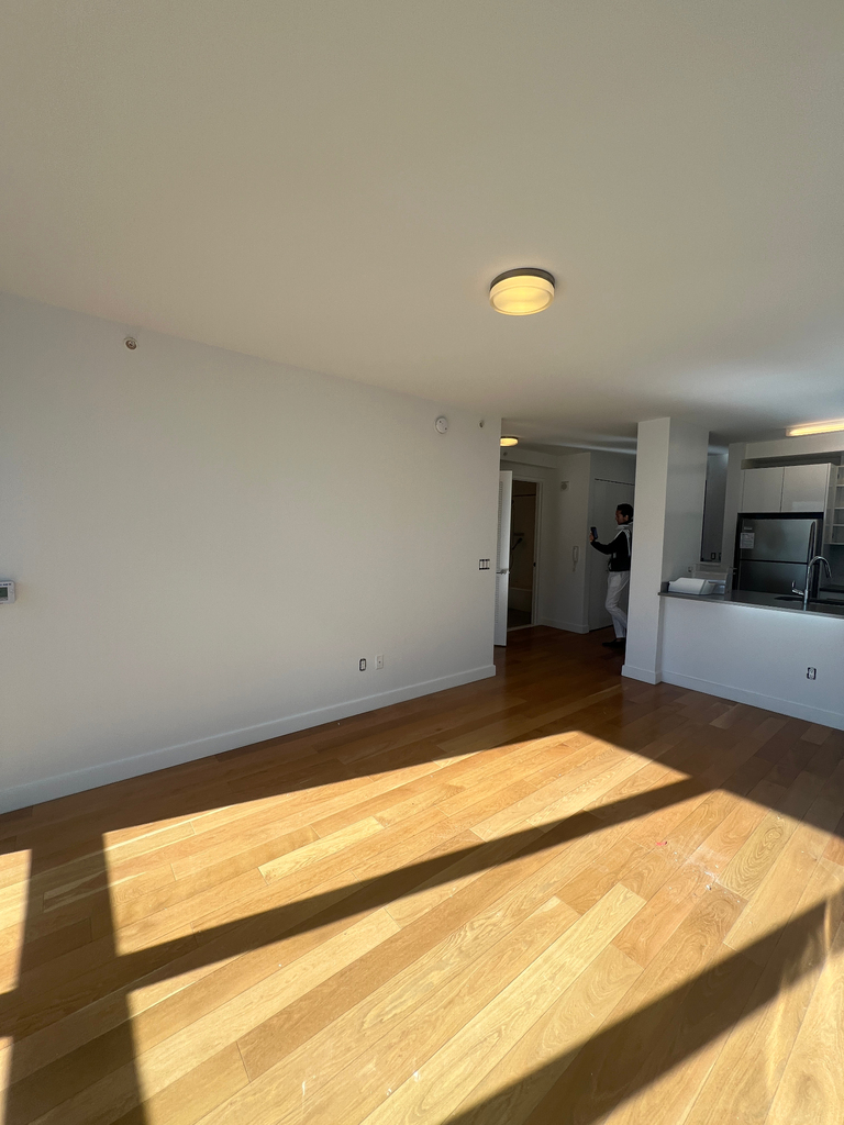 West 57th Street - Photo 5