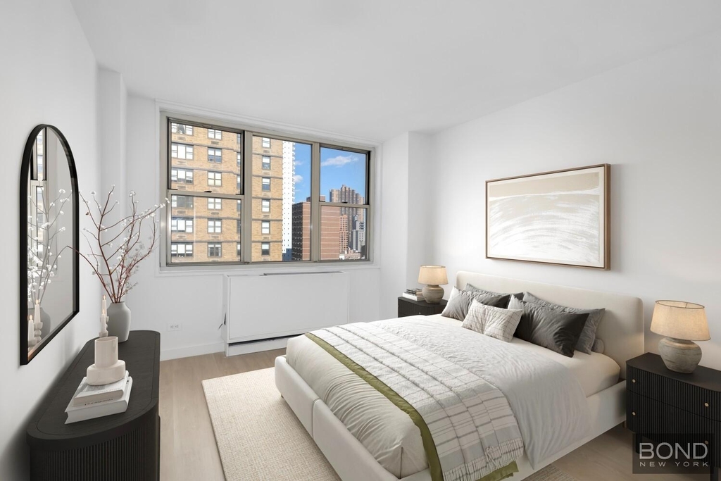 East 29th Street - Photo 1