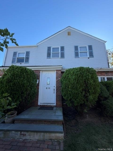 650 8th Avenue - Photo 0