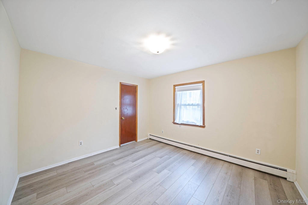 2400 New York Avenue - Photo 16