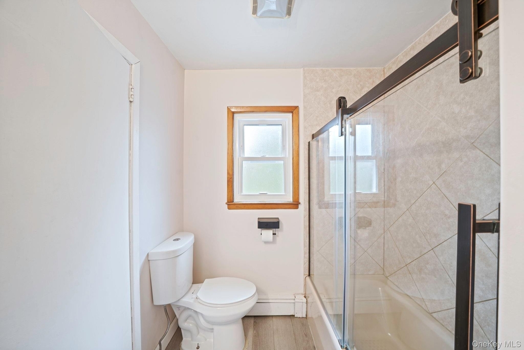 2400 New York Avenue - Photo 15