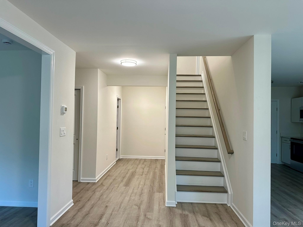125 W Main Street - Photo 10