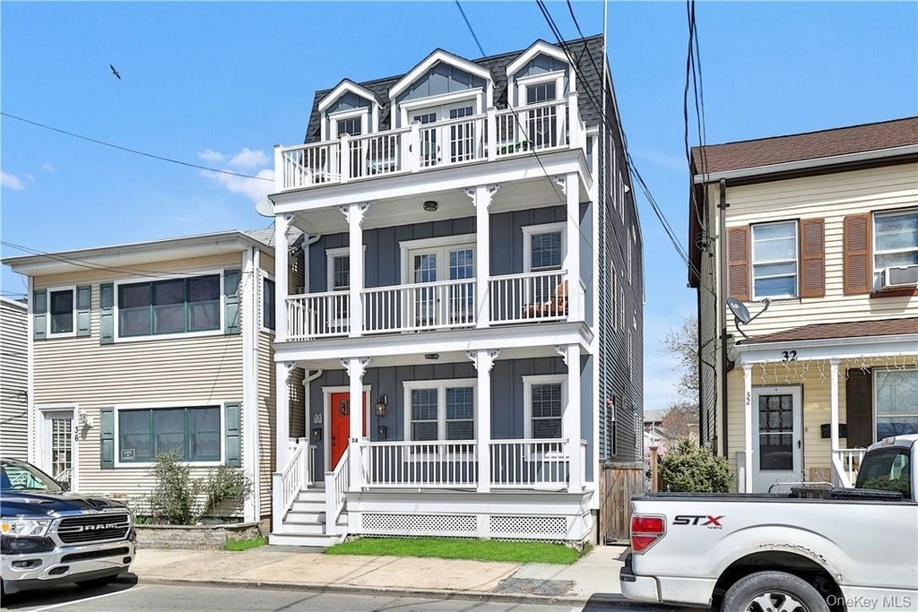 34 Hudson Street - Photo 0