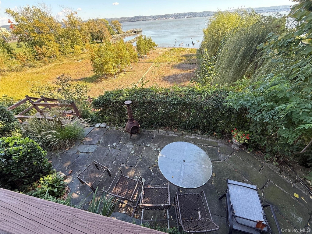 93 Piermont Avenue - Photo 2