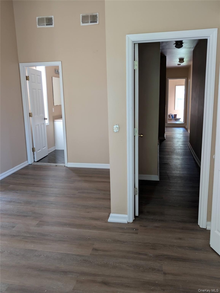 1 Eastman Terrace - Photo 13