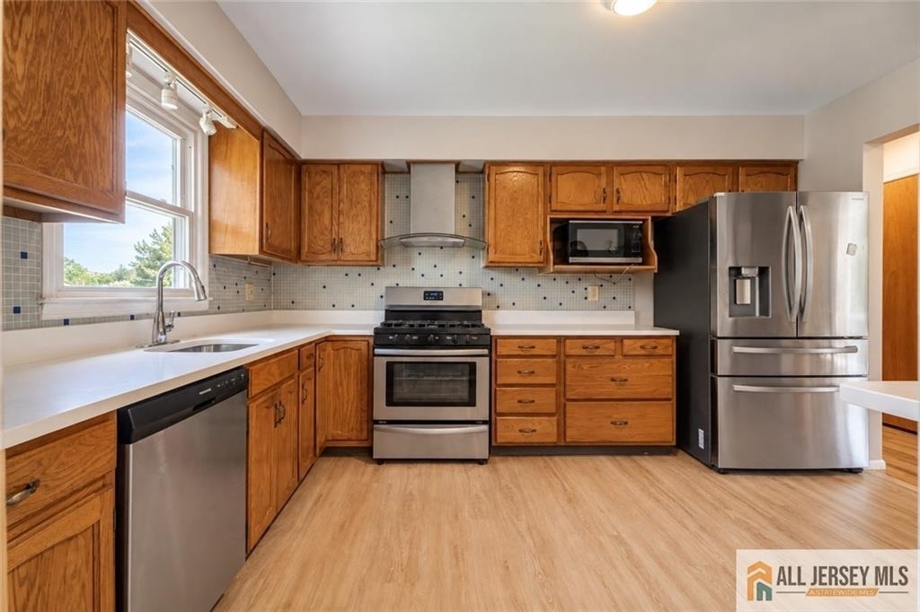 66 Edison Avenue - Photo 10