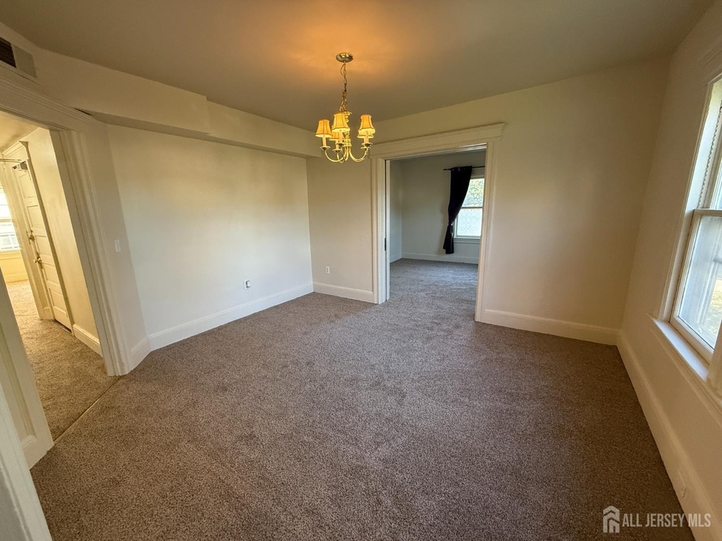309 Dunellen Avenue - Photo 13