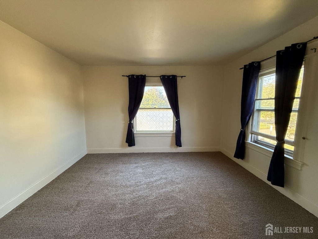 309 Dunellen Avenue - Photo 14