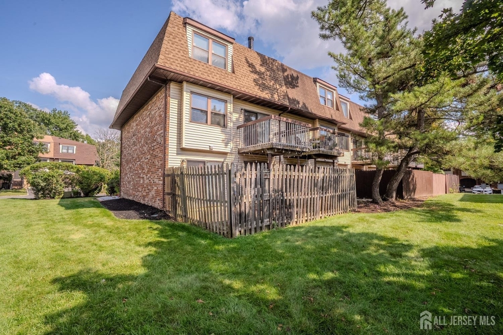 6005 N Oaks Boulevard - Photo 19