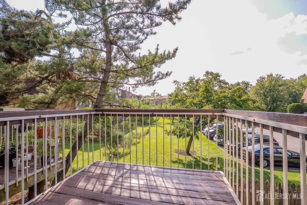 6005 N Oaks Boulevard - Photo 12