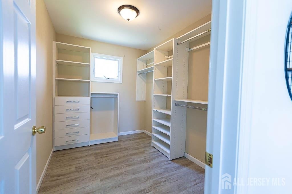 188 Loring Avenue - Photo 16