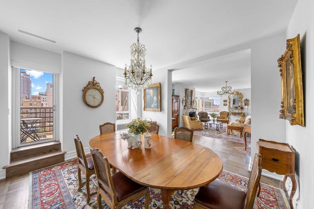 19 E 88th Street - Photo 6