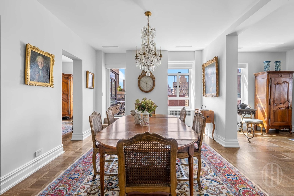 19 E 88th Street - Photo 5