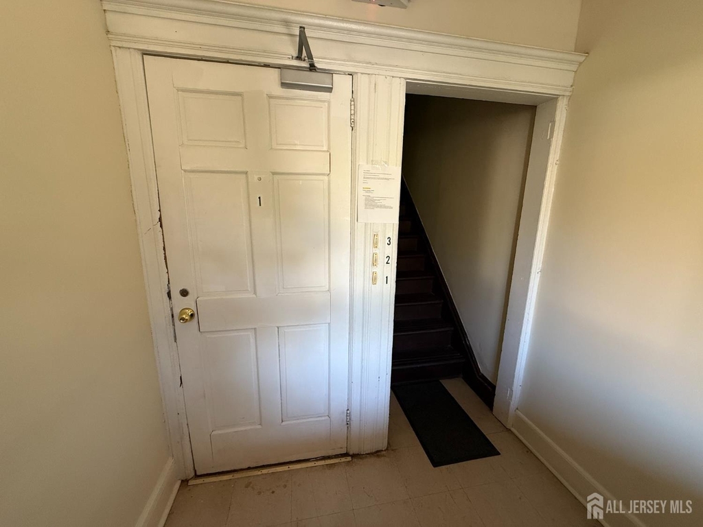 309 Dunellen Avenue - Photo 3