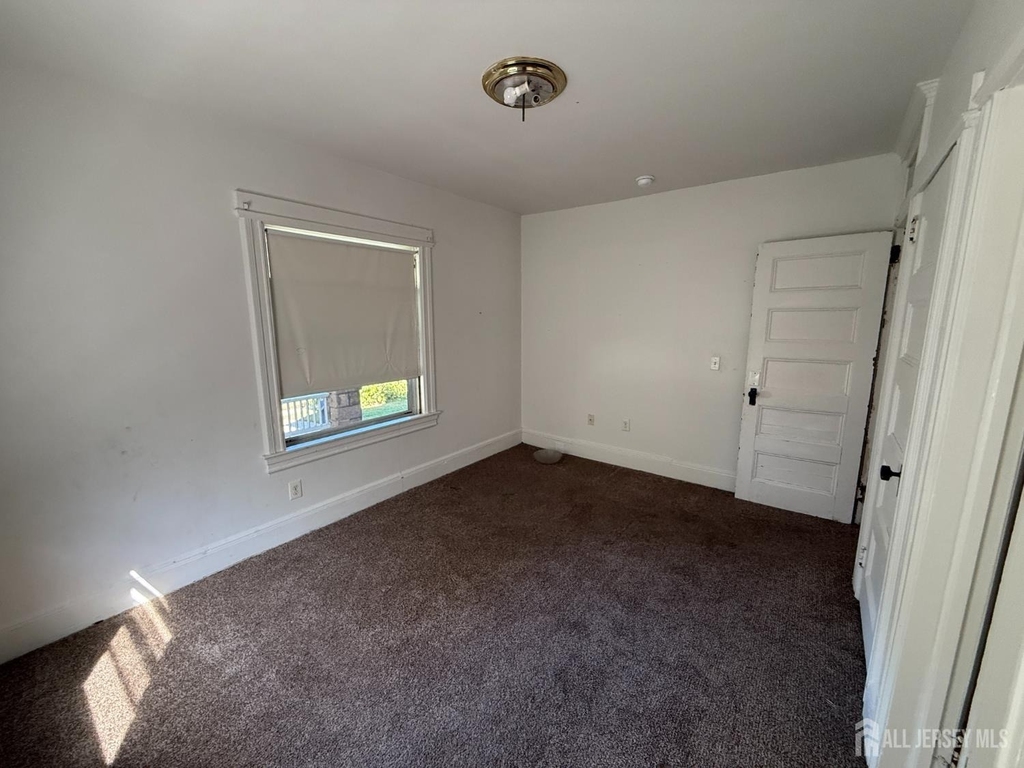 309 Dunellen Avenue - Photo 15