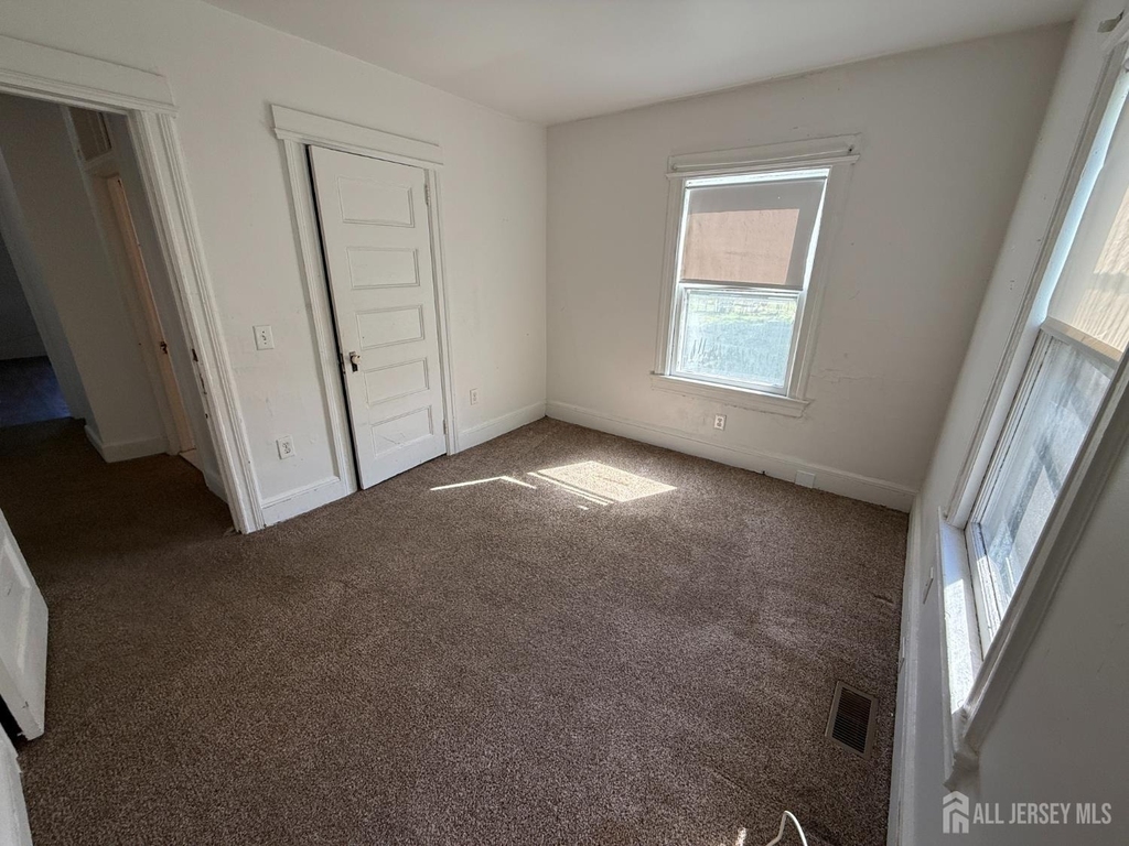 309 Dunellen Avenue - Photo 18