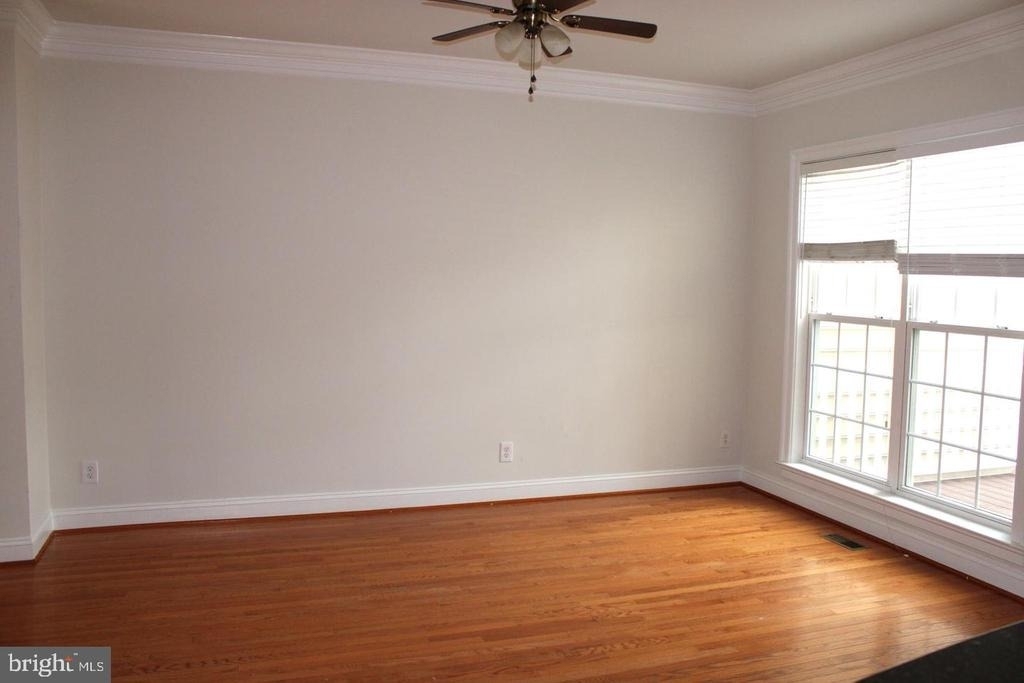 43555 White Cap Terrace - Photo 4