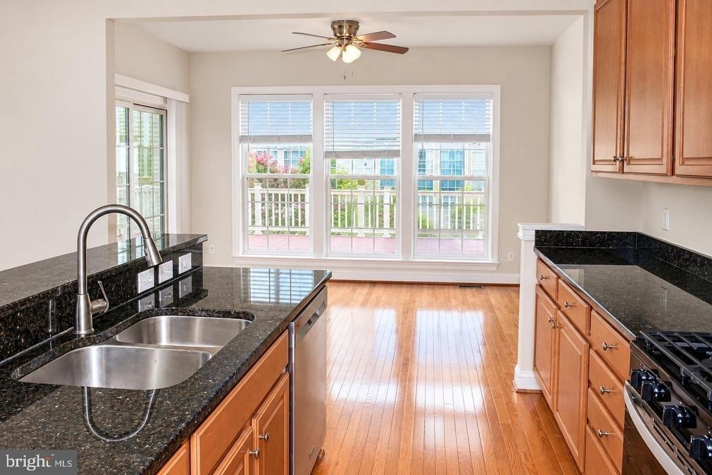 43555 White Cap Terrace - Photo 6
