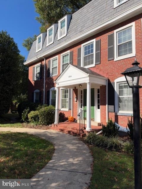 3014 S Abingdon Street - Photo 1