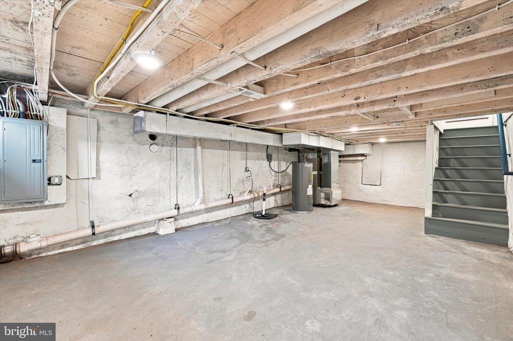 2021 E Sergeant Street - Photo 23