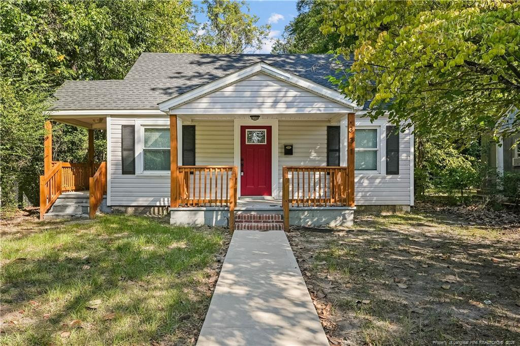 331 Lincoln Drive - Photo 1