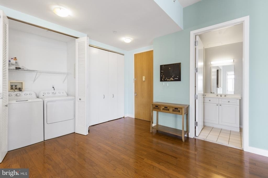 1900 Hamilton Street - Photo 3