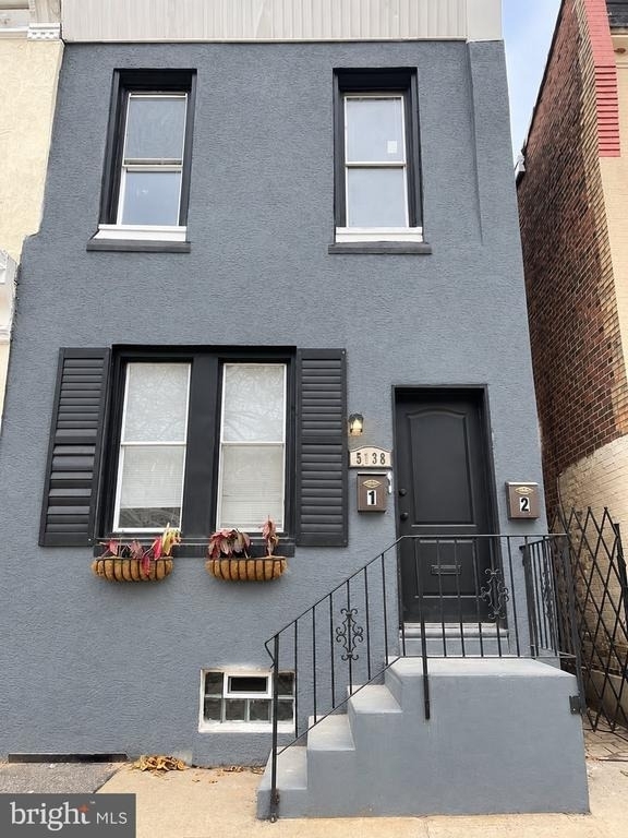 5038 Wayne Avenue - Photo 0