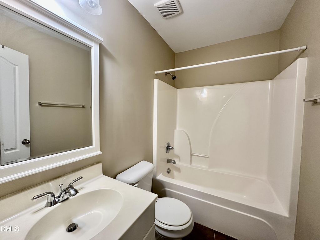 523 Village Loop Drive - Photo 21